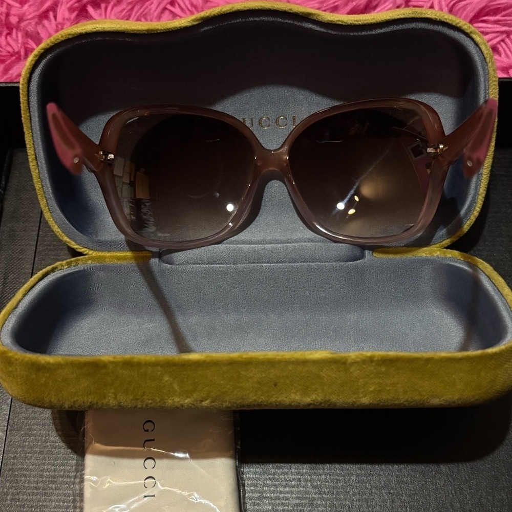 Gucci Oversized Square Dark Brown Sunglasses - Picture 7 of 12
